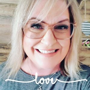 Meet your Posher, Jeni